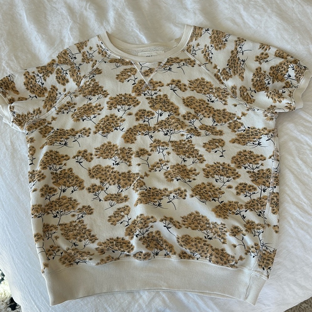 The Great ruffle sleeve sweatshirt top